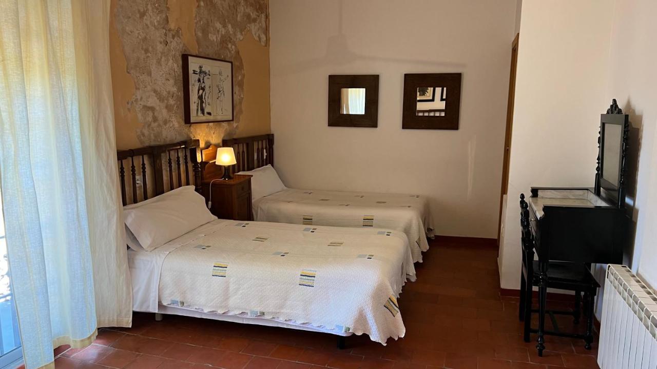 La Bodega Enoturismo Rural Mogente Buitenkant foto
