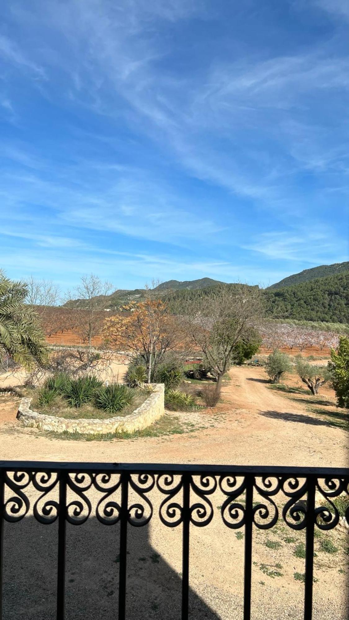 La Bodega Enoturismo Rural Mogente Buitenkant foto